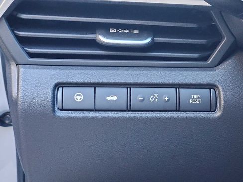 New 2025 Nissan Altima 2.5 SV w/ SV Premium Package image 22