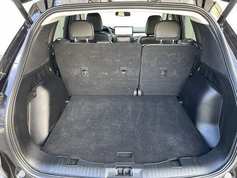 Used 2024 Ford Escape Platinum image 23