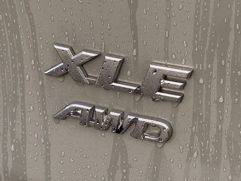 Used 2023 Toyota RAV4 XLE Premium AWD/4WD image 12