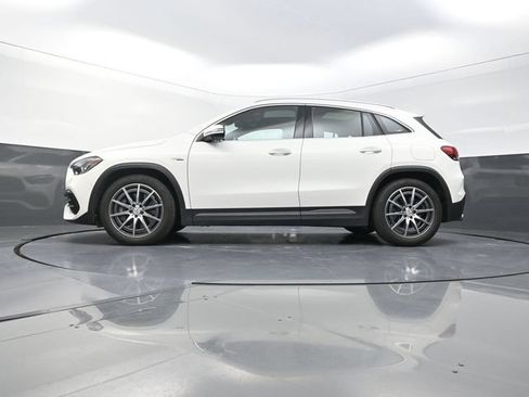 Used 2021 Mercedes-Benz GLA 45 AMG 4MATIC image 34