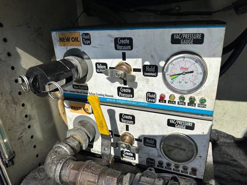 Used 2015 Freightliner Sprinter 3500 w/ Suspension Package I image 18