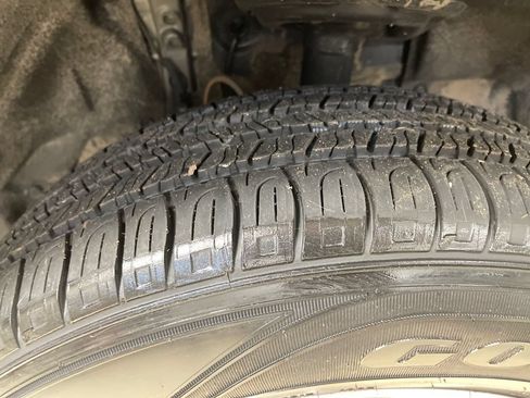 Certified 2025 Toyota RAV4 XLE AWD/4WD image 11