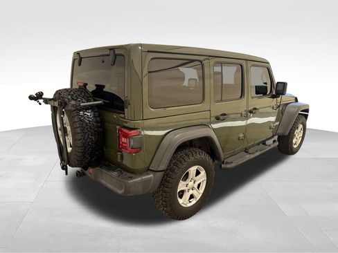 Used 2020 Jeep Wrangler Unlimited Sport S w/ Sun And Sound Package AWD/4WD image 9