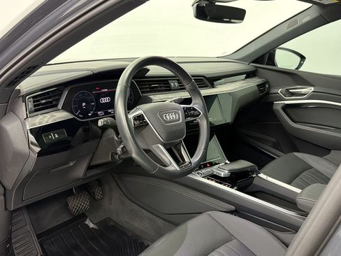 Certified 2024 Audi Q8 e-tron Premium Plus w/ Premium Plus Package AWD/4WD image 4