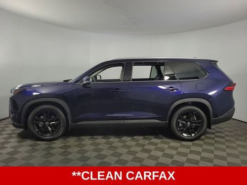 Used 2025 Toyota Grand Highlander AWD image 5