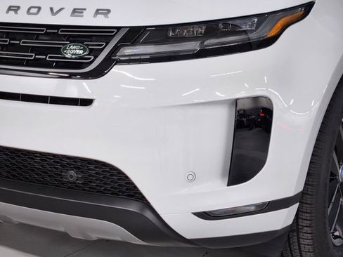 Used 2026 Land Rover Range Rover Evoque S AWD/4WD image 12