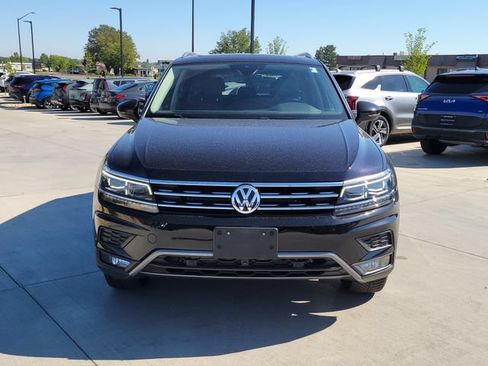 Used 2018 Volkswagen Tiguan SEL Premium AWD/4WD image 8