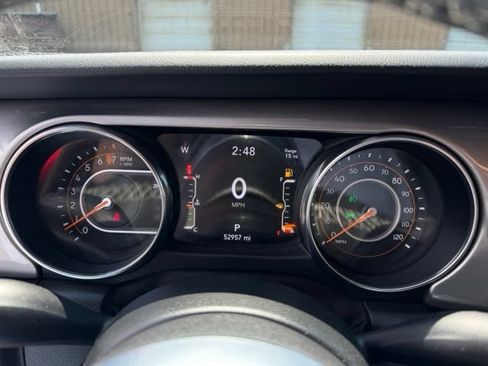 Used 2019 Jeep Wrangler Unlimited Sahara AWD/4WD image 20