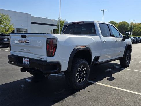 New 2026 GMC Sierra 2500 AT4X image 8