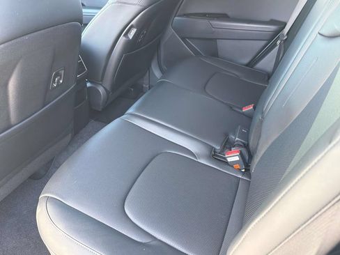Used 2023 Kia Sportage EX FWD image 29