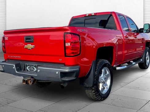 Used 2015 Chevrolet Silverado 2500 LT w/ LT Convenience Package image 13