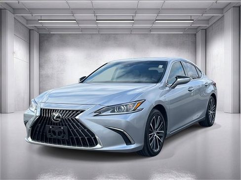 Used 2024 Lexus ES 350 w/ Premium Package image 7