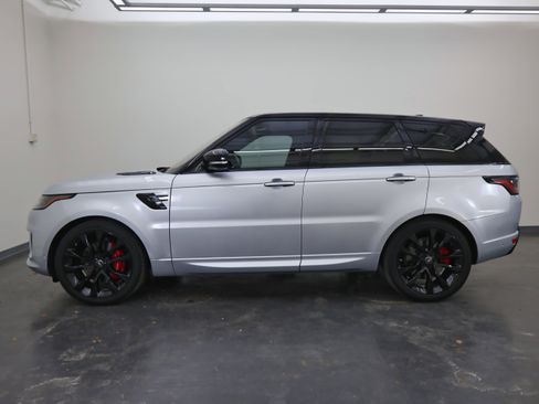 Used 2020 Land Rover Range Rover Sport HST image 6