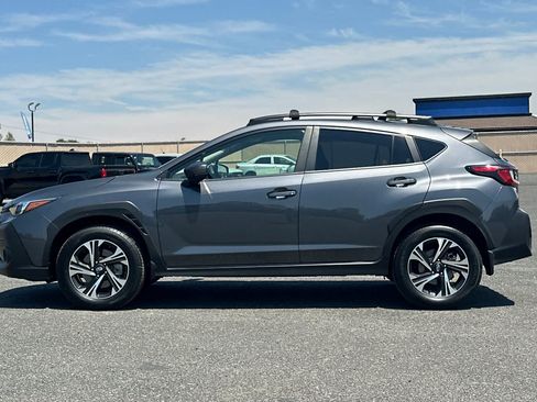 Used 2025 Subaru Crosstrek 2.5i Premium AWD/4WD image 6