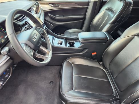 Used 2024 Jeep Grand Cherokee Limited 4xe AWD/4WD image 14