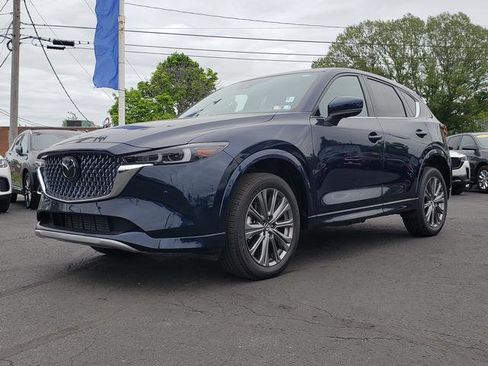 Used 2024 MAZDA CX-5 Signature AWD/4WD image 3
