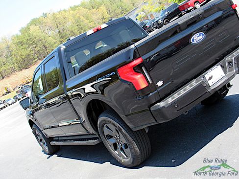 New 2025 Ford F150 Lightning Flash image 27