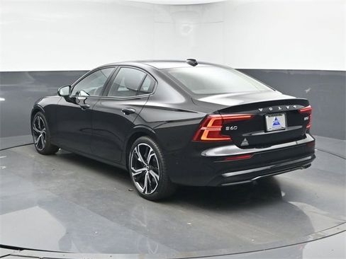 Used 2024 Volvo S60 B5 Ultimate image 6