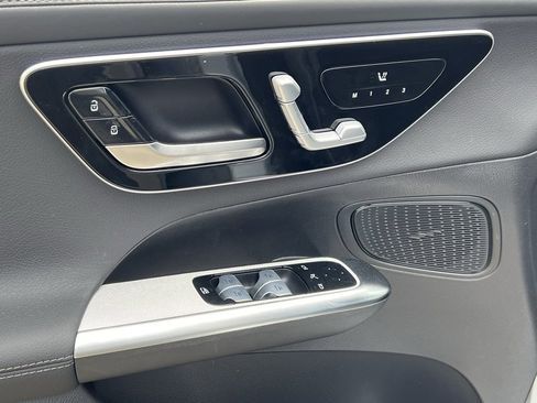 New 2025 Mercedes-Benz GLC 350e 4MATIC image 20