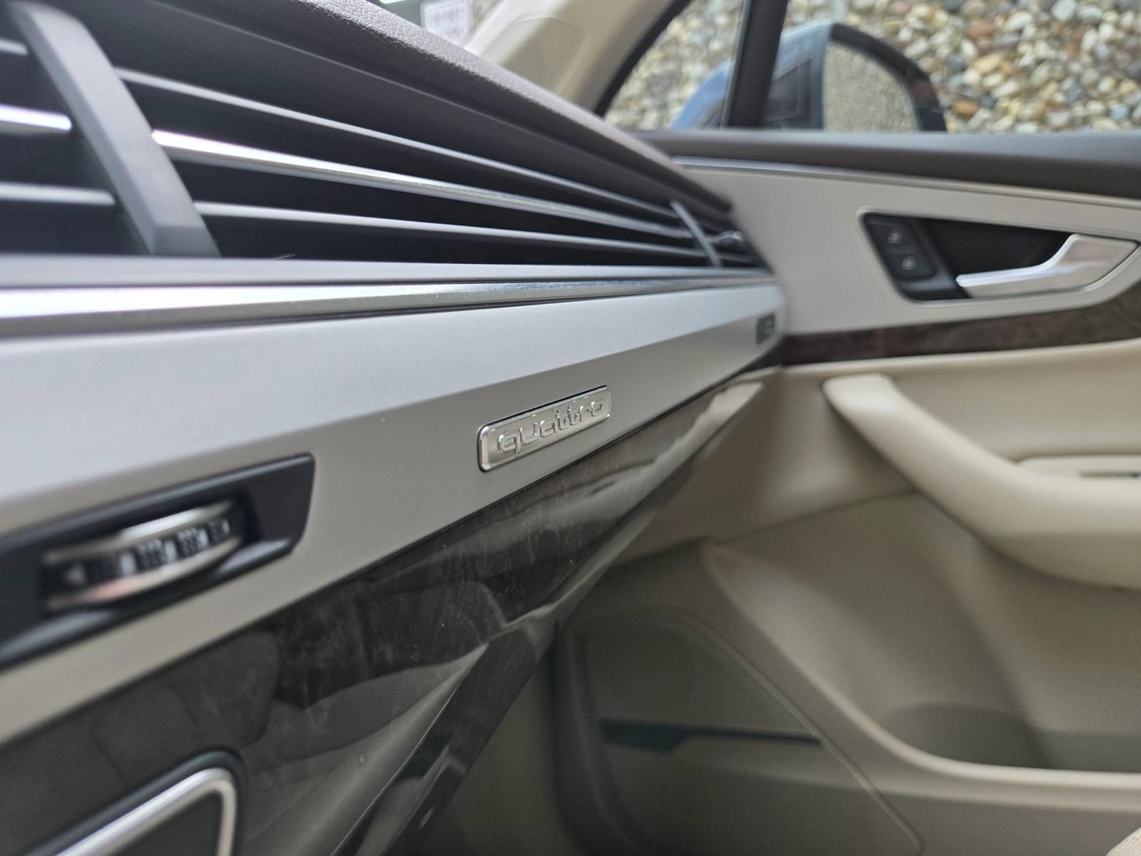 Used 2019 Audi Q7 2.0T Premium Plus w/ Premium Plus Package AWD/4WD image 54