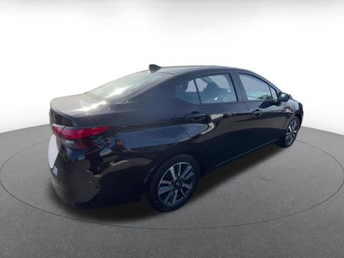 Used 2025 Nissan Versa SV FWD image 15