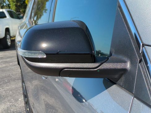 New 2026 Chevrolet Traverse LT w/ Sun and Wheel Package image 12