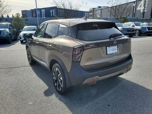 Certified 2025 Nissan Kicks SV image 6