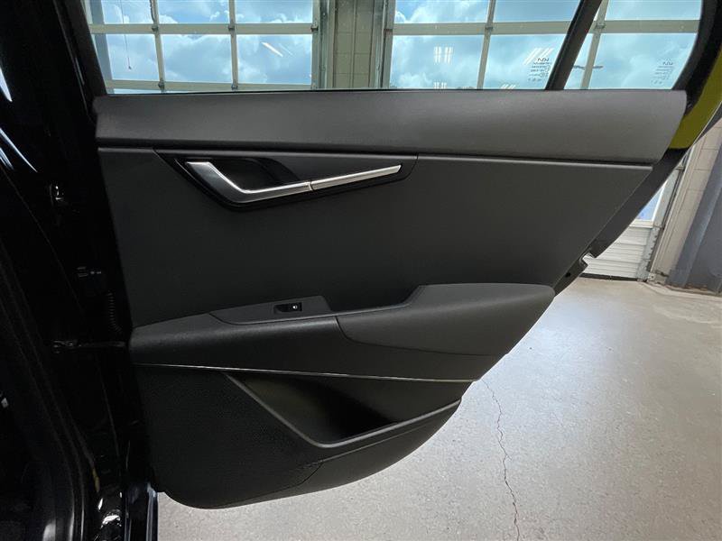 Used 2024 Kia Niro Wind FWD image 27