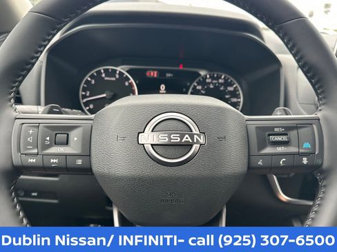 New 2026 Nissan Rogue SV FWD image 27