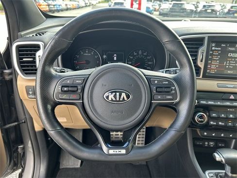 Used 2019 Kia Sportage SX image 18