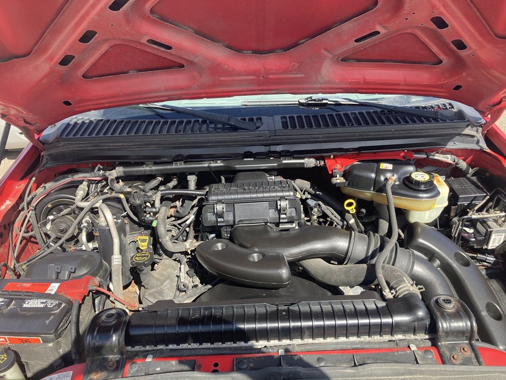 Used 2006 Ford F250 2WD Regular Cab Super Duty image 13