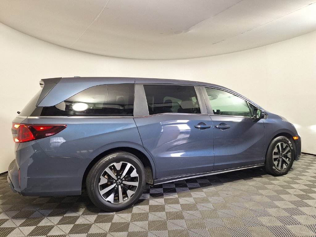 Used 2025 Honda Odyssey EX-L image 5