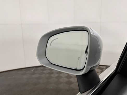 Used 2024 Volvo XC90 T8 Plus w/ Protection Package Premier image 41