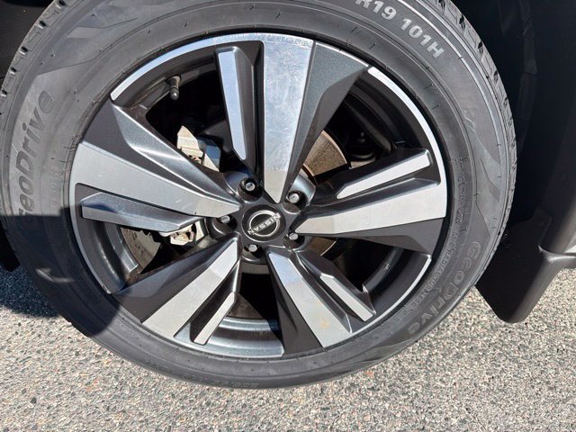Used 2023 Nissan Rogue SL w/ SL Premium Package AWD/4WD image 9