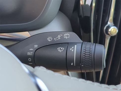 Used 2025 Volvo XC60 T8 Core w/ Protection Package Premier image 24