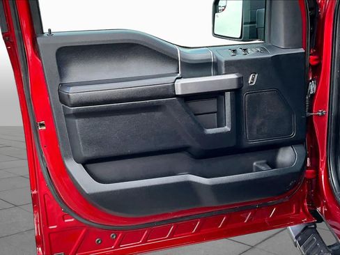 Used 2019 Ford F150 XLT w/ Equipment Group 302A Luxury AWD/4WD image 22