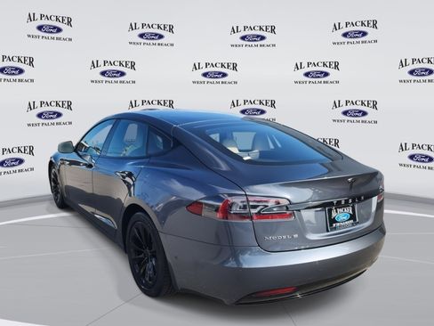Used 2016 Tesla Model S 90D image 3