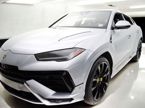 Used 2023 Lamborghini Urus S AWD/4WD image 8