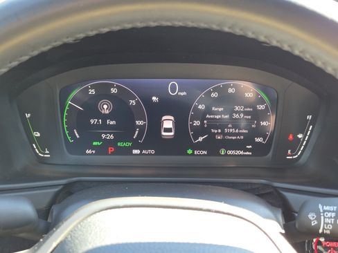 Certified 2024 Honda Accord Sport image 32
