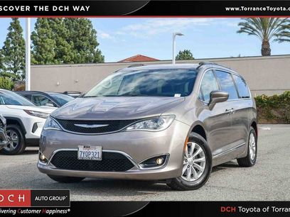 Used 2017 Chrysler Pacifica Touring-L