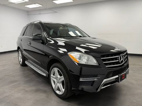 Used 2013 Mercedes-Benz ML 550 4MATIC image 12