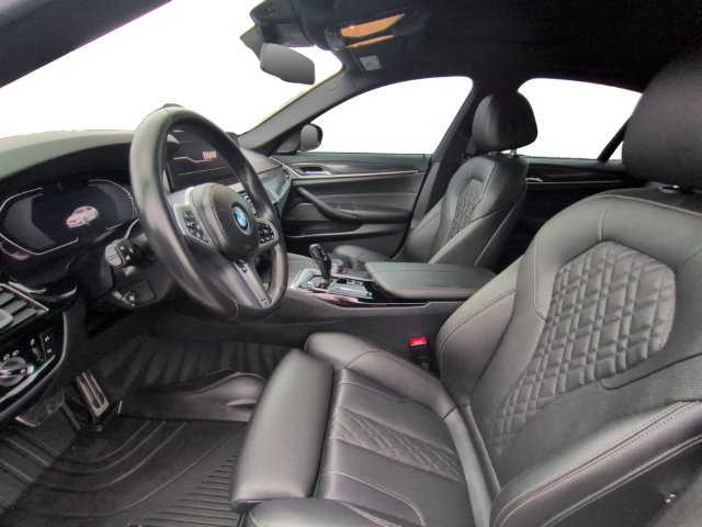 Certified 2023 BMW 540i xDrive w/ M Sport Package AWD/4WD image 13