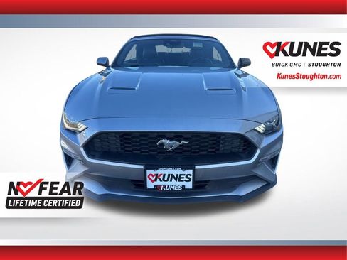 Used 2023 Ford Mustang Convertible image 5