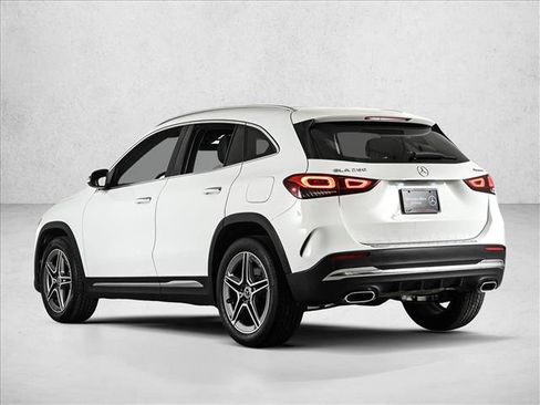 Certified 2022 Mercedes-Benz GLA 250 4MATIC image 8