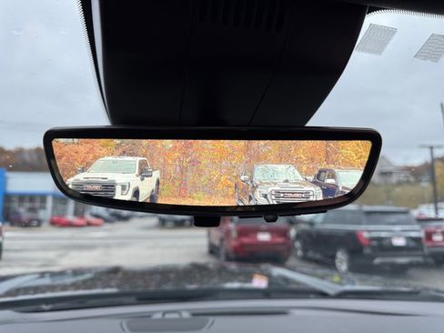 Certified 2024 GMC Sierra 2500 Denali Ultimate image 31