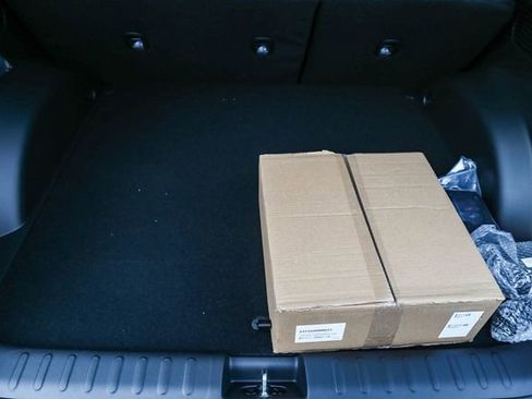 New 2026 Hyundai Ioniq 5 SEL image 13