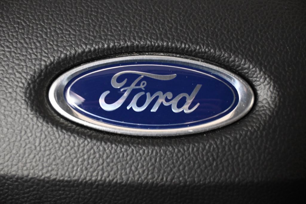 Used 2020 Ford Escape SE AWD/4WD image 35