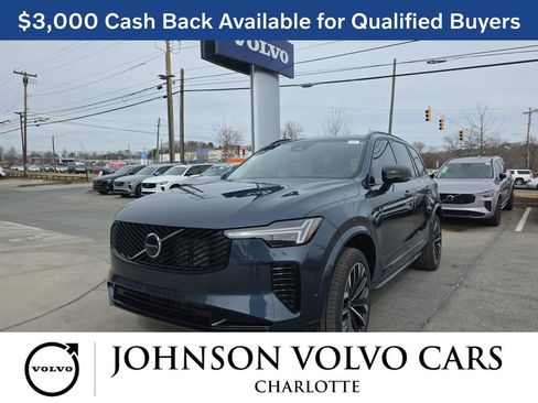 New 2026 Volvo XC90 B6 Ultra w/ Lounge Package image 3