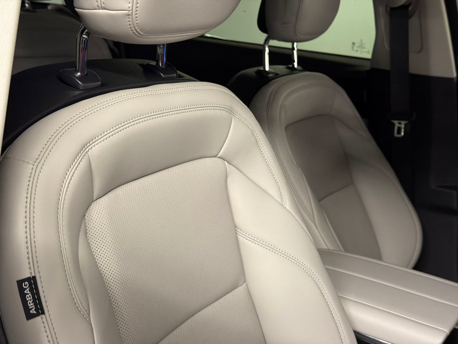 New 2026 Lincoln Nautilus Premier AWD/4WD image 10