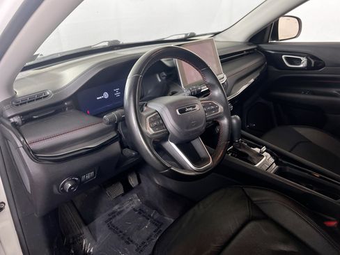 Used 2022 Jeep Compass Trailhawk w/ Trailhawk Elite Group AWD/4WD image 9